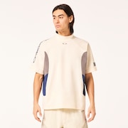 Icon Shape Mock - Cream/Navy