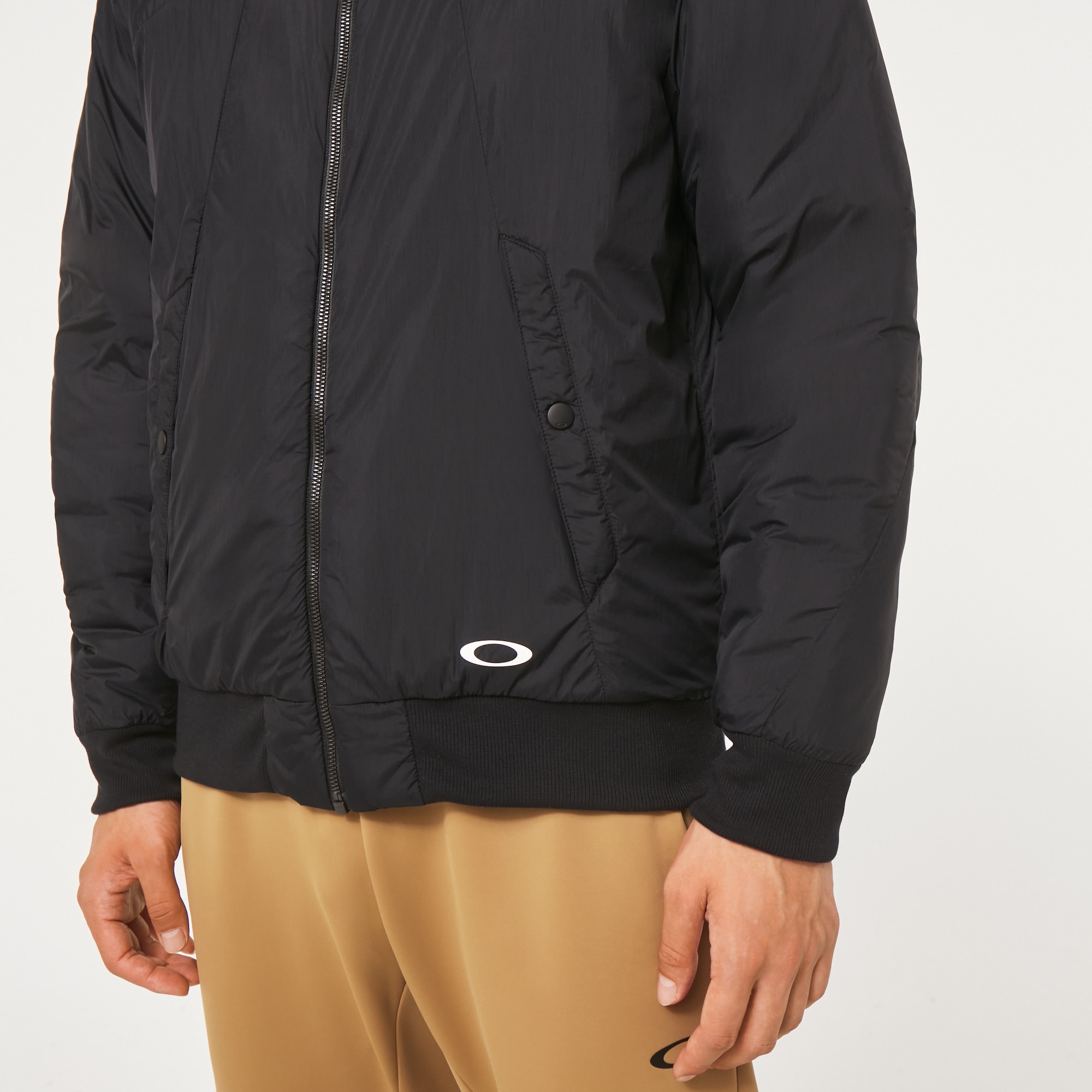 オークリー Enhance Multi Insulation Ma-1 Jacket 1.0 Blackout