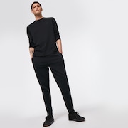 Relax LS Tee - Blackout