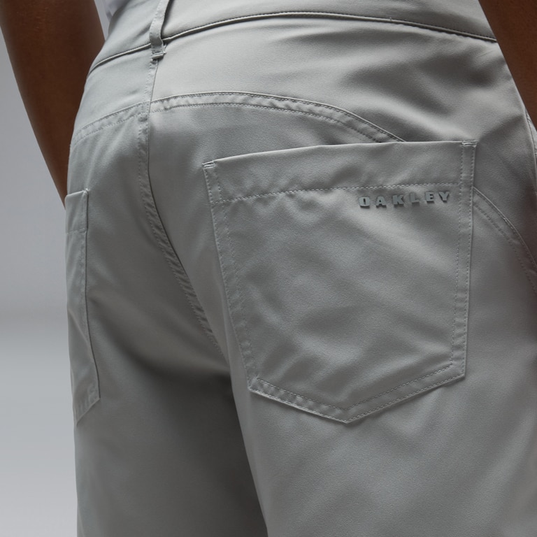 Baseline Hybrid 18” Short - Cement