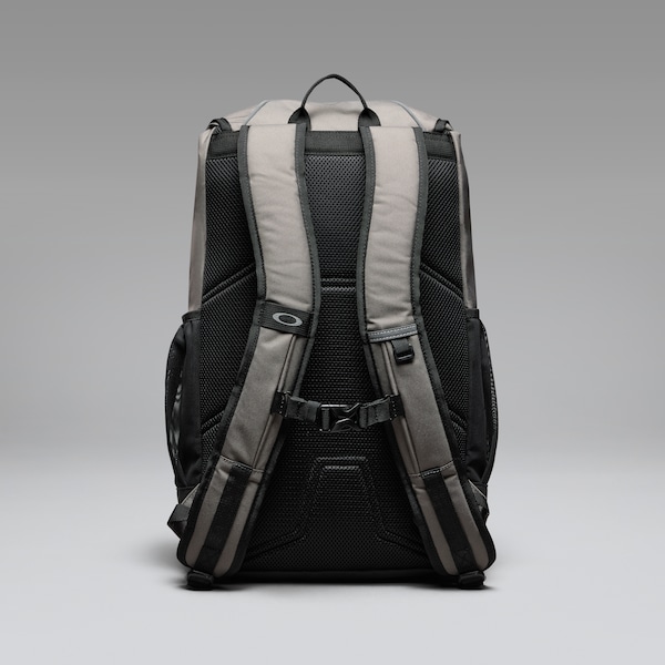Oakley Spark Max