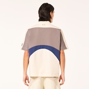 Icon Shape Mock - Cream/Navy