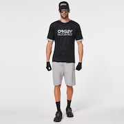 Pipeline Trail Tee - Blackout