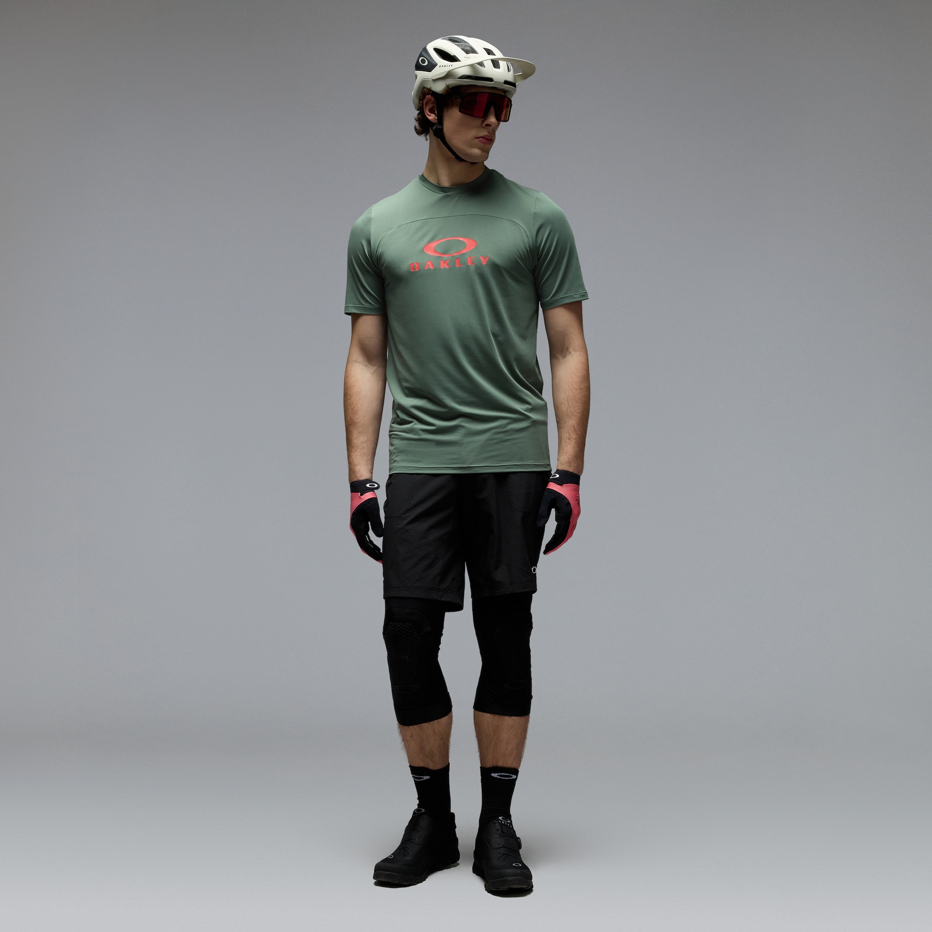 Oakley Seeker Flow SS Jersey in Aviator Green | Oakley® US