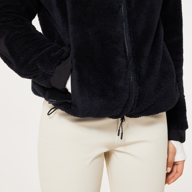 W. Mountain Fire Sherpa - Blackout