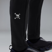 Skull Synchronism Tapered - Pitch Black