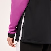 Tnp Nose Grab Softshell Hoodie - Blackout/Ultra Purple