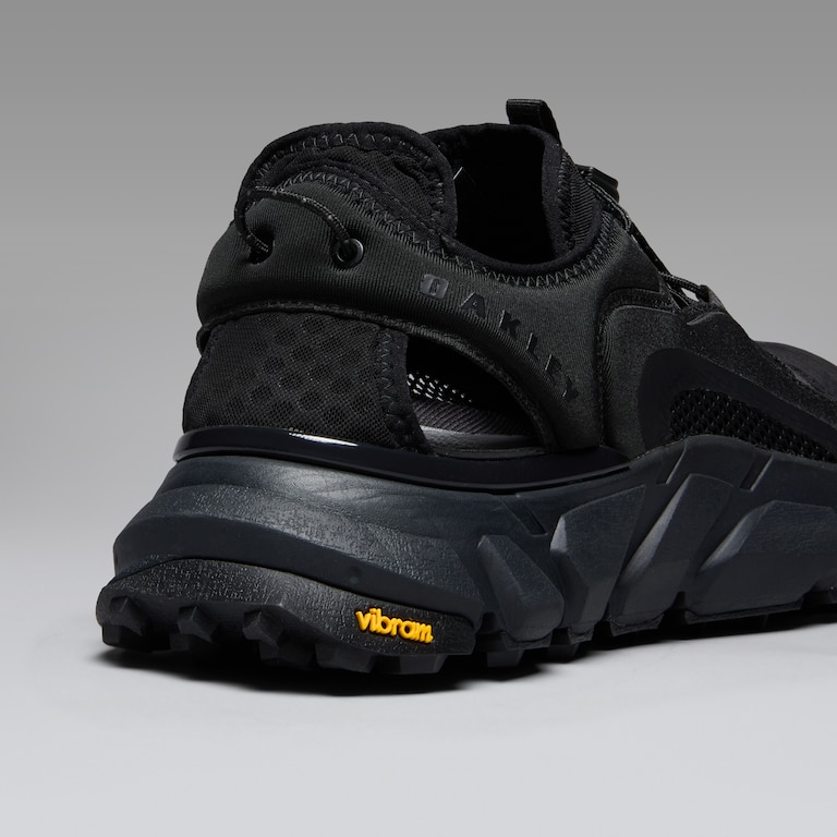 Aquaterra Hybrid - Blackout