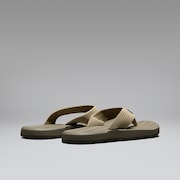 Ventura Flip Flop - Deep Olive/Pebble