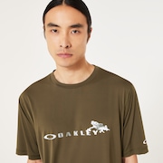 Amphibian SS T Bold Frog 2.0 - Dark Brush