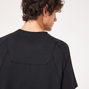 Repreve Ellipse SS Rashguard - Blackout