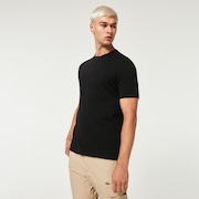 Relax Henley Tee - Blackout