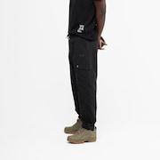 Calça Oakley Cargo Classic - Blackout