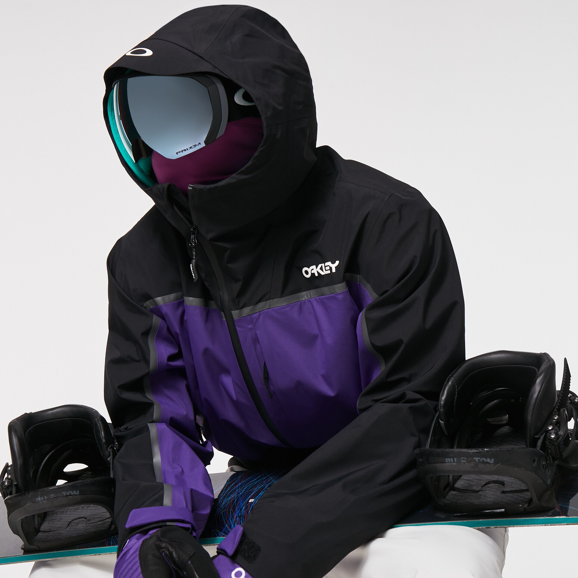 Oakley Evocative Shell Jacket in Blackout/Deep Violet | Oakley® US