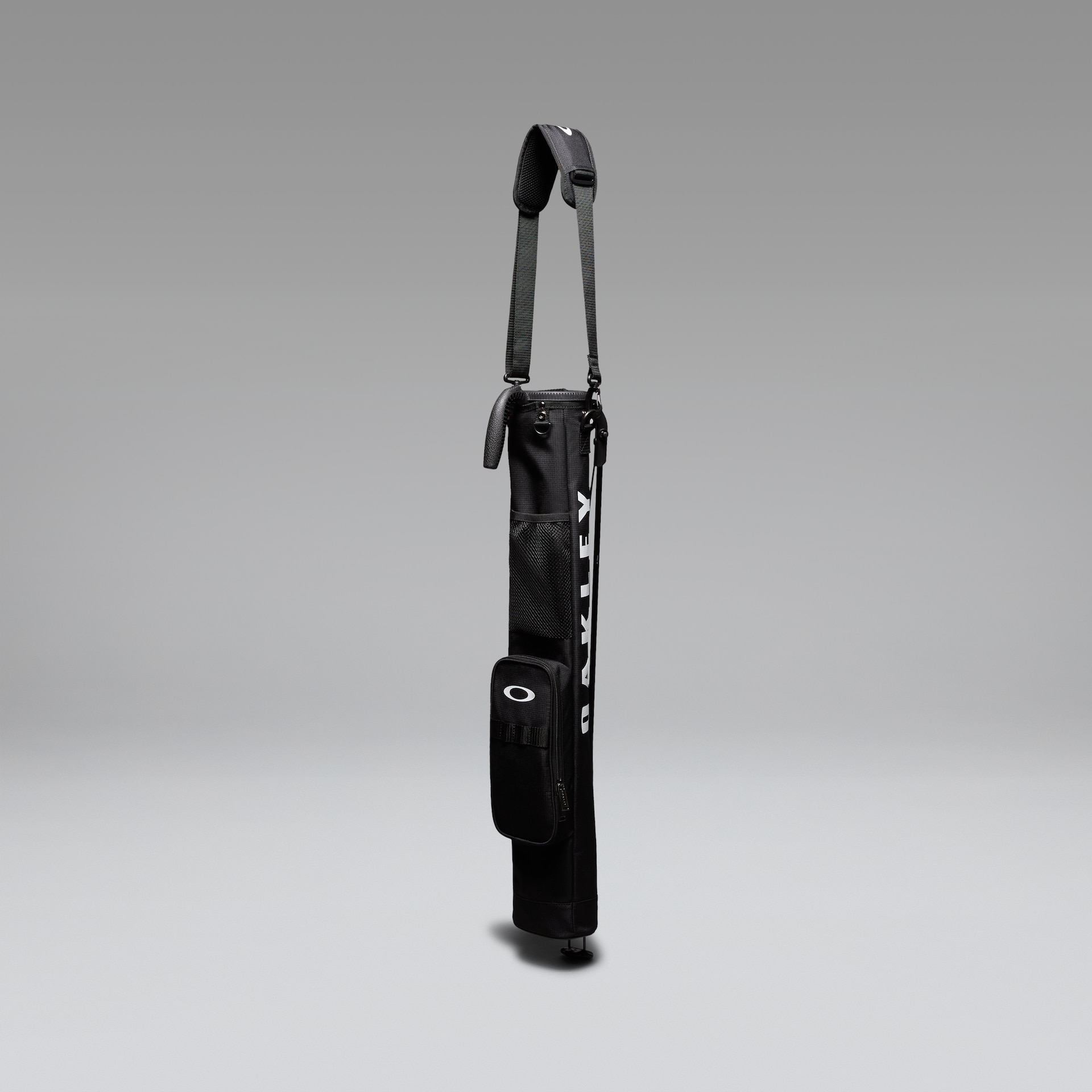 オークリー Stand Club Case 19.0 Fw Pitch Black | オークリー公式