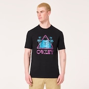 Kek Tee - Blackout