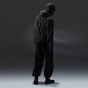 Latitude Veil Slingpack Jacket - Pitch Black