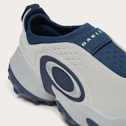Oakley Edge Icon - Cement/Navy