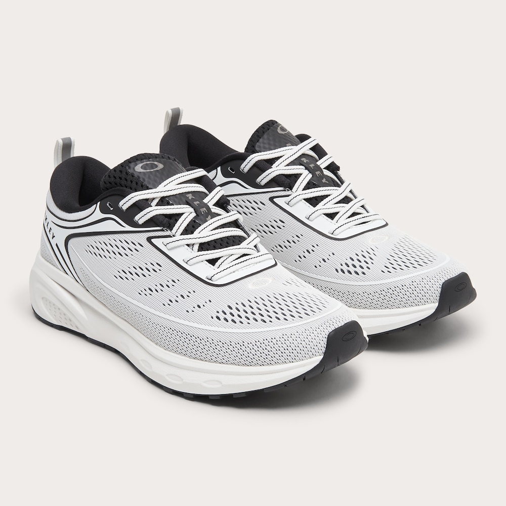 オークリー OAKLEY SPUR OS FOF100487 100  26cm Oakley Spur Os in White | Oakley® | Official Oakley Standard Issue US