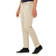 Oakley Chino Icon Pants in Rye | Oakley® | Official Oakley