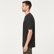 SI Pillars Tee - Blackout