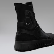 Phantom Coyote Boot - Pitch Black