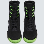 Coyote Neon Boots - Black/Neon Green