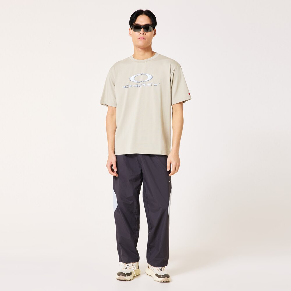 FOA408788__89C_omfr1.png?
