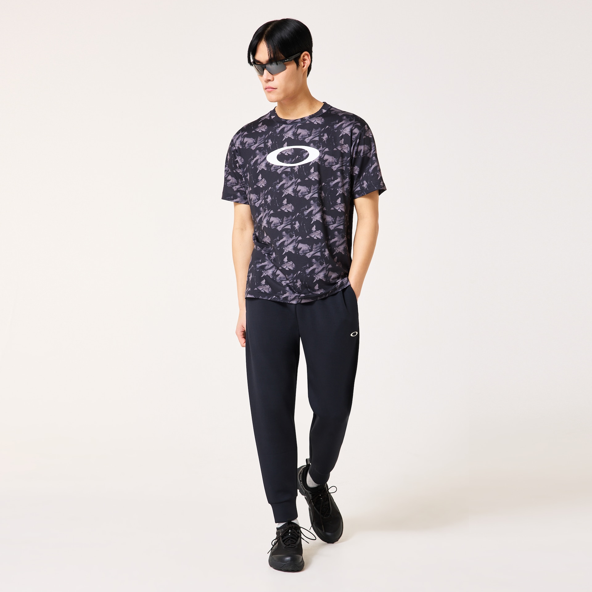オークリー Enhance Qdevo SS Tee Graphic 5.0 Black Print