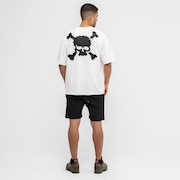 Camiseta Oakley Big Skull - White