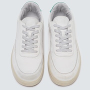 Atom Premium - White