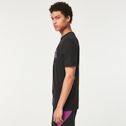 Gradient Lines B1B Rc Tee - Blackout