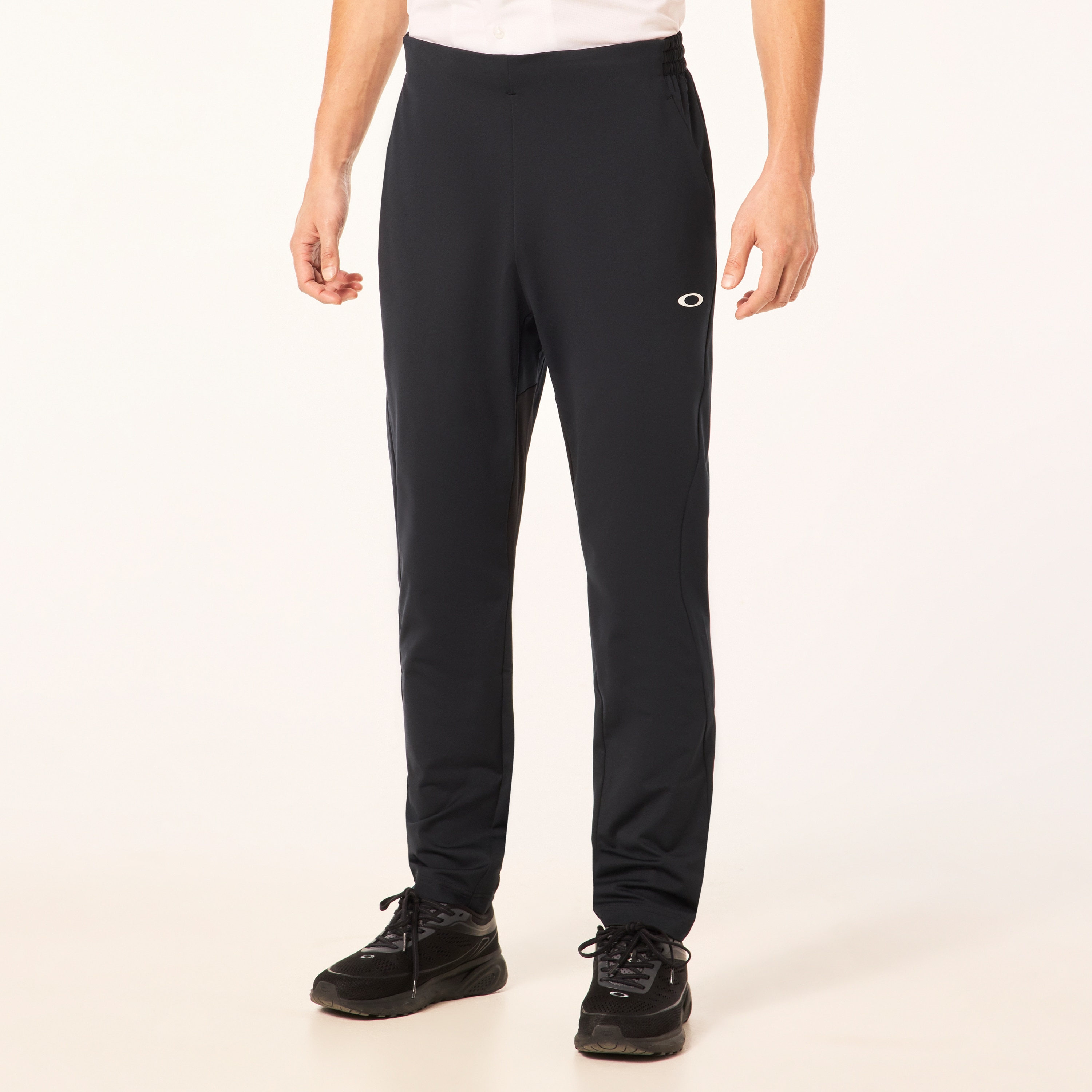 Oakley Enhance Tech Jersey Pants 14.0 in Blackout | Oakley® JP