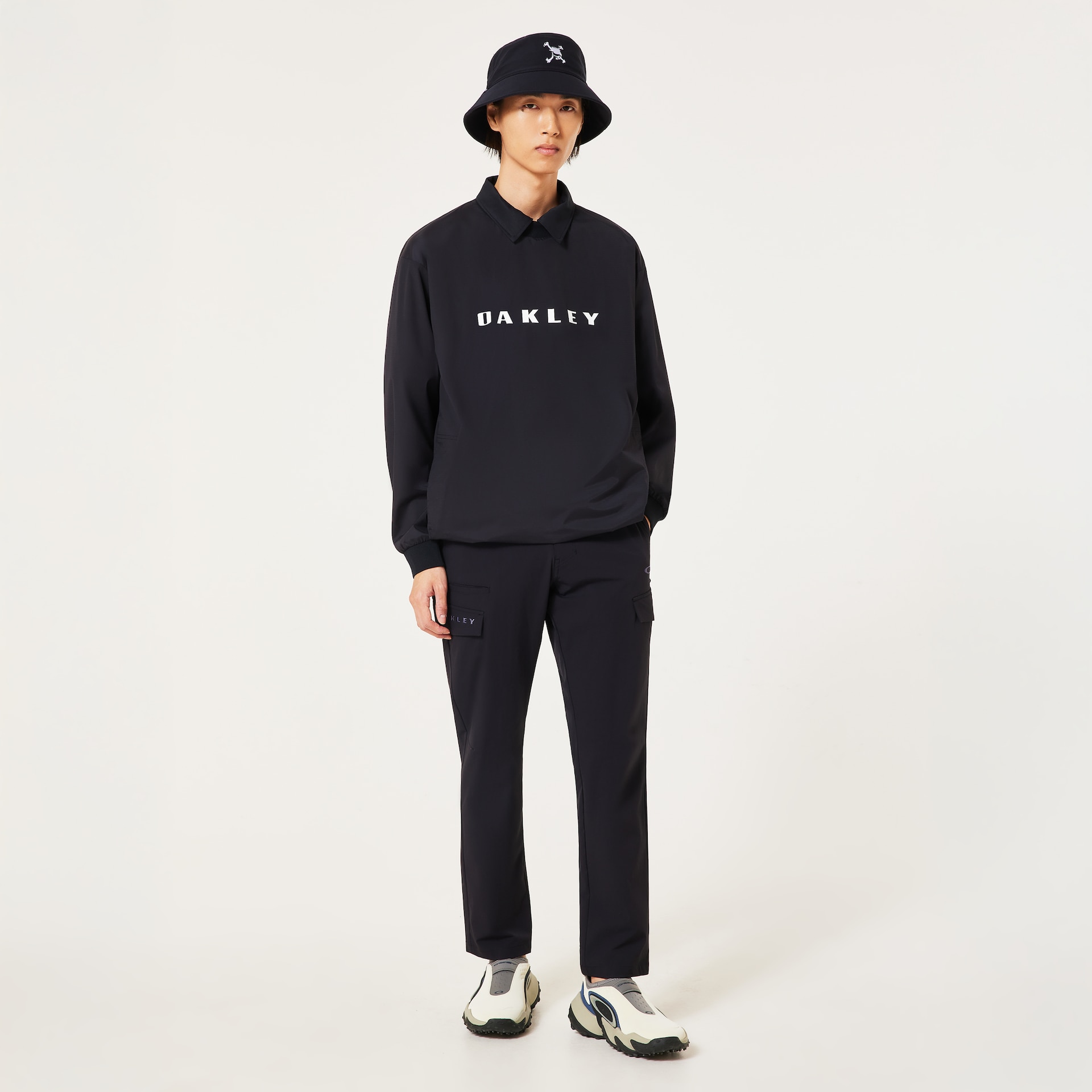 オークリー Pullover Lt Jacket Blackout | オークリー公式ストア 日本
