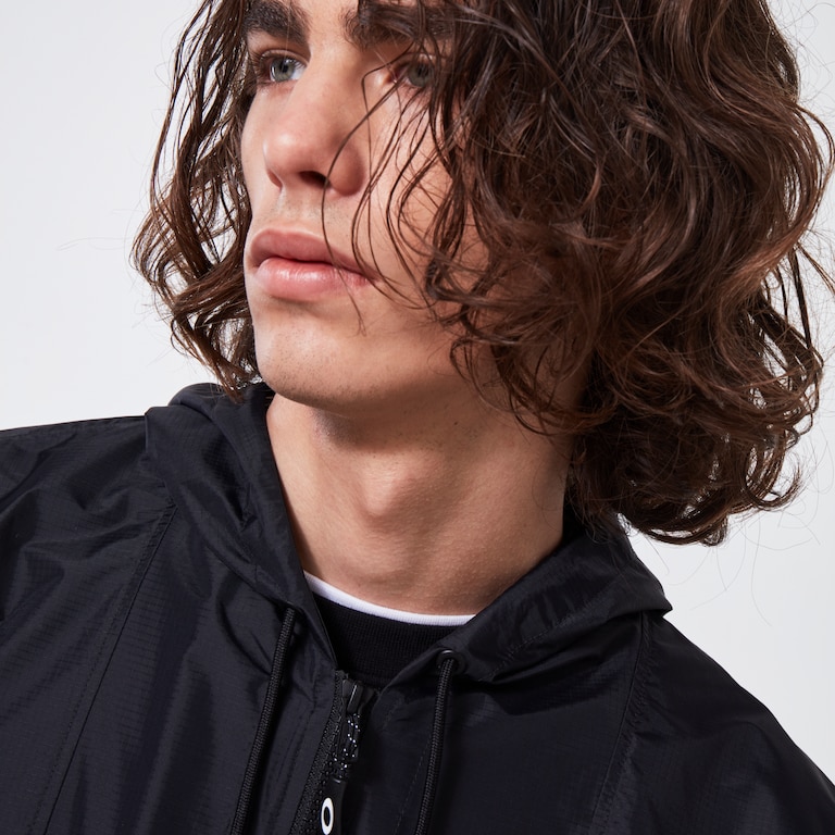 Oakley® Definition Poncho - Blackout