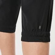 Radiant Flexible Cropped Pants 3.0 - Blackout