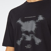 Blurred Scatter Skull Tee - Blackout