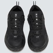 Light Breathe - Triple Black