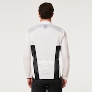 Endurance Packable Wind Jacket - White