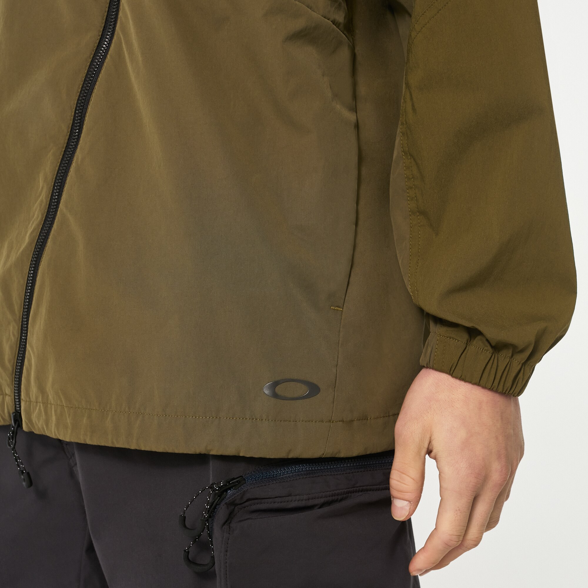 オークリー Fgl Cpn Stroke Anorak 3.0 Worn Olive | オークリー公式