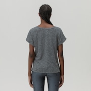 Camiseta Feminina Mod Oakley X Lauf - Jet Black