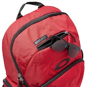 Blade 30 - Red Line