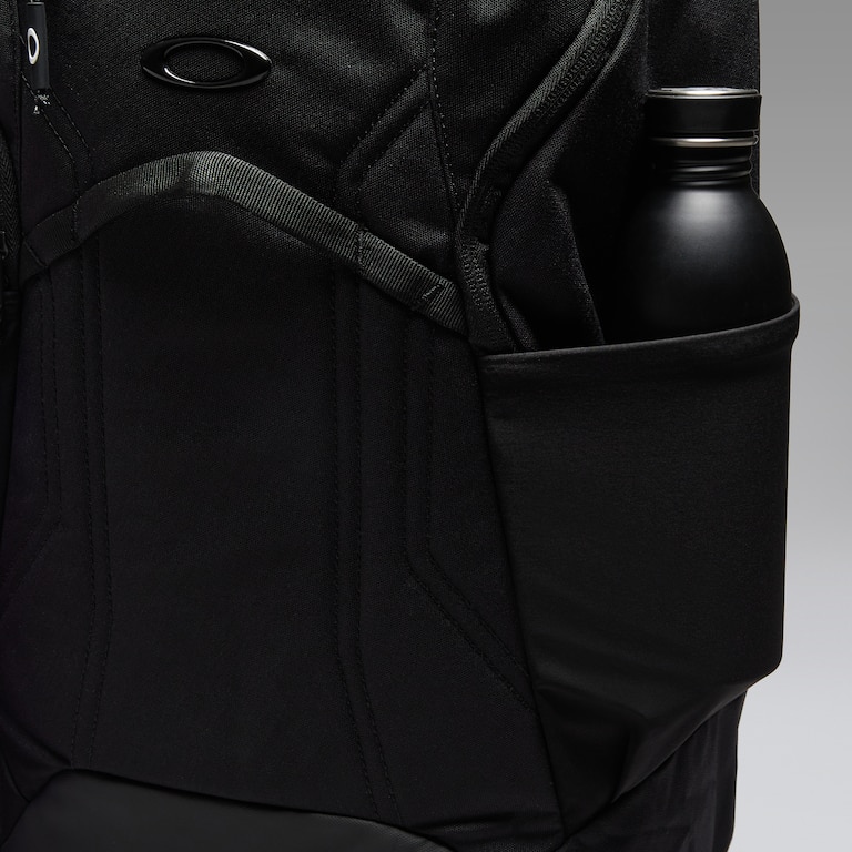 Enduro 20L Backpack - Pitch Black