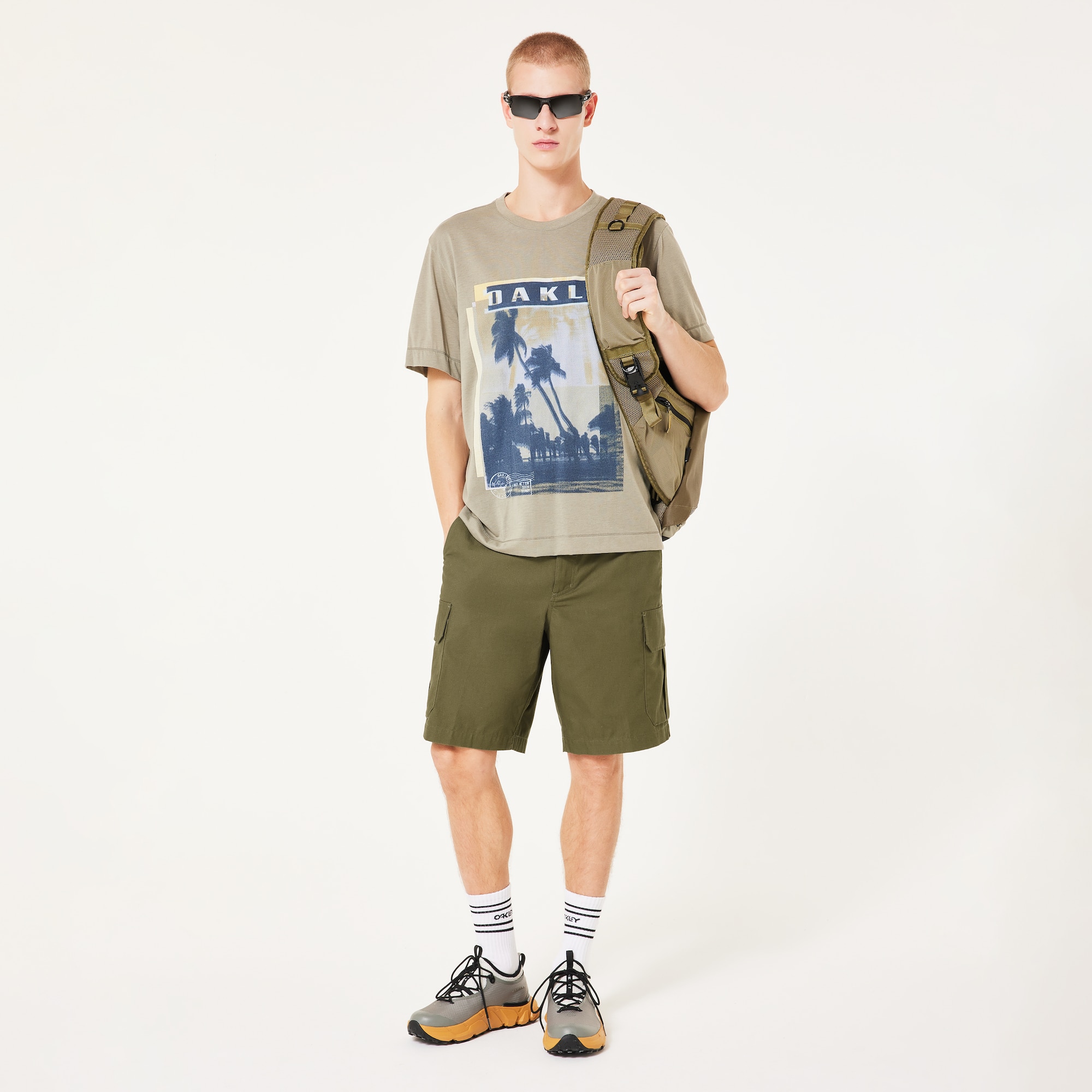 希少 ENDS AND MEANS UTILITY SHORTS カーキ S FOA406183__7CE_omfb1.png?