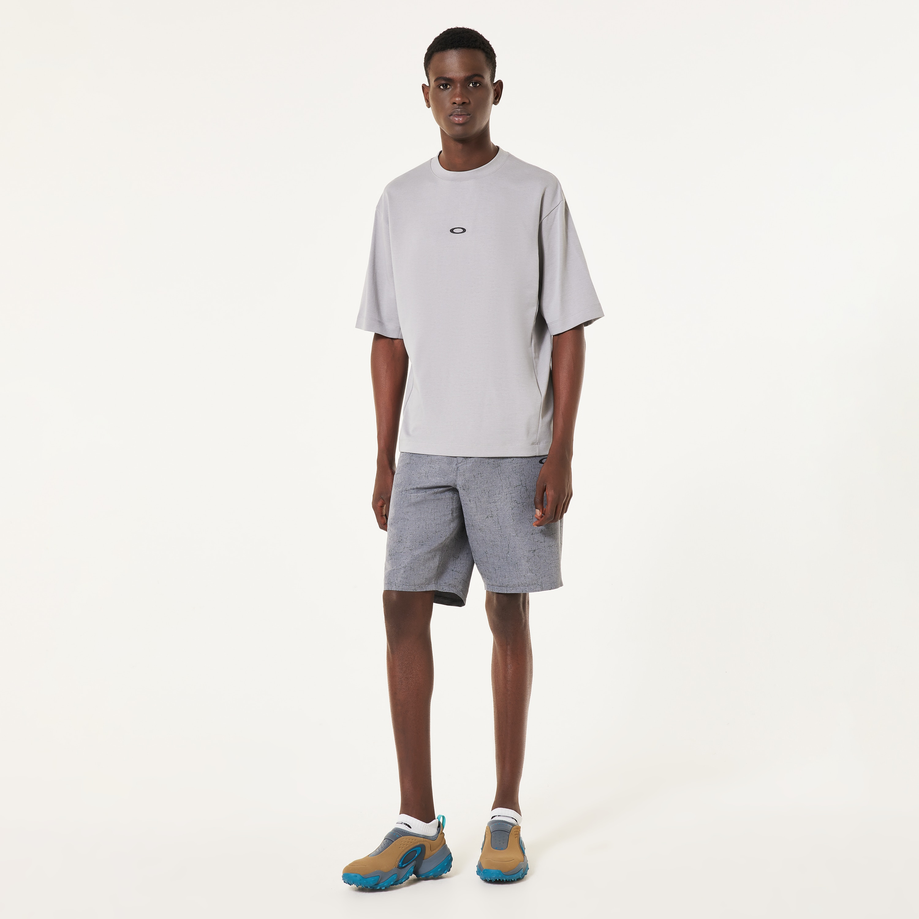 Oakley Men's Driven Tee Size: