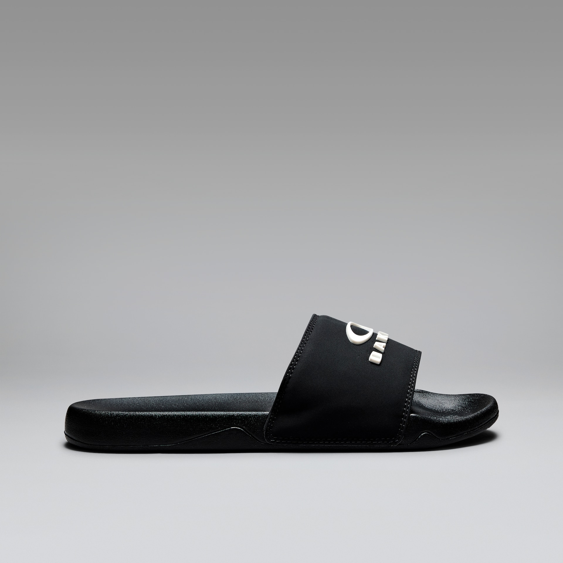 Oakley Men's Zuma Slide Size: