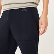 Skull Aerate Flap Shorts - Blackout