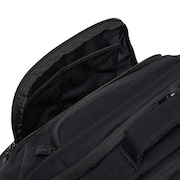 Vigor Backpack - Blackout