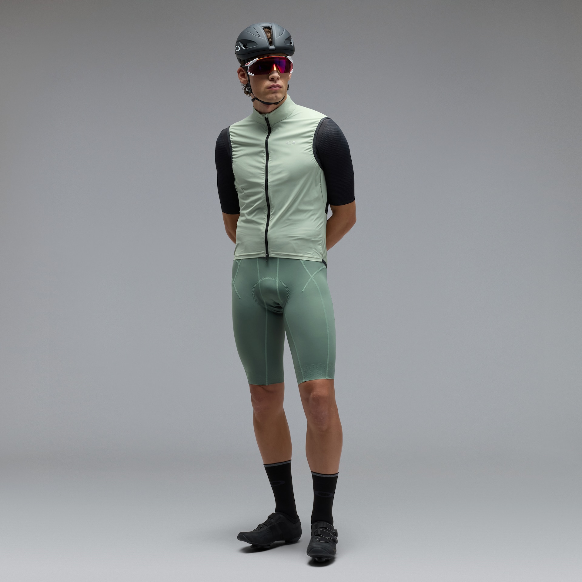 Oakley Men's Endurance Packable Wind Vest 2.0 - Faded Green Size: L