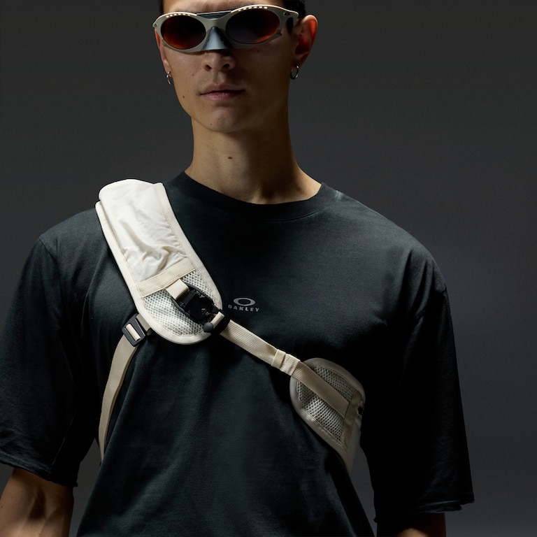 Latitude Veil Slingpack Jacket - Mist
